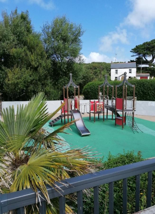Hakuna Matata Holiday Home New Quay Buitenkant foto